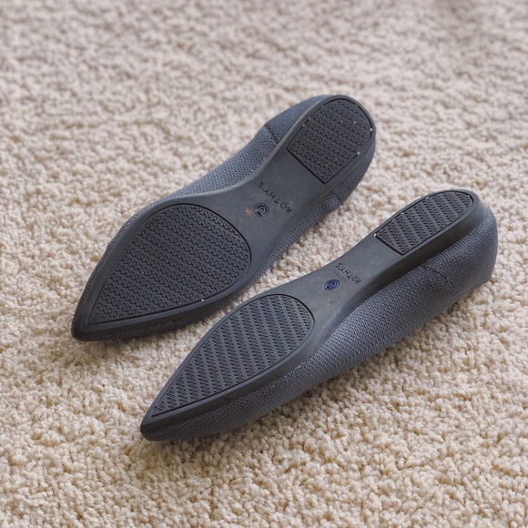 Grey pointed Rothy’s - Picture 2 of 2